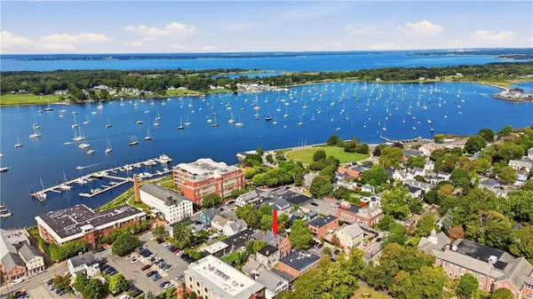 44 Bradford Street, Bristol, RI 02809