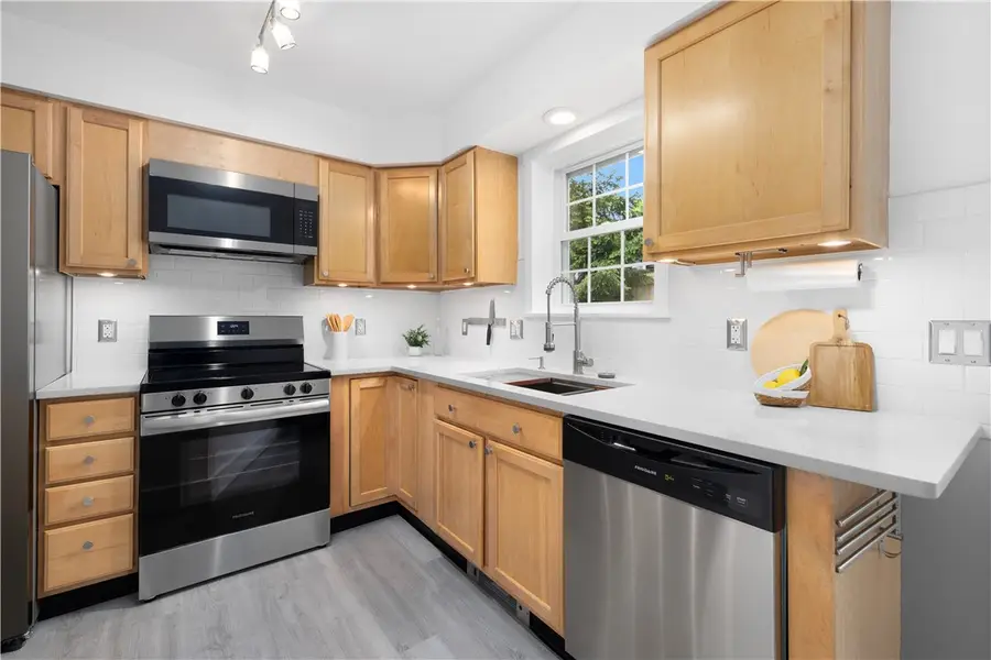 45 Cherry Lane #B, South Kingstown, RI 02879 - #3