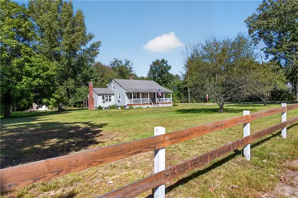 251 Buxton Street, North Smithfield, RI 02896