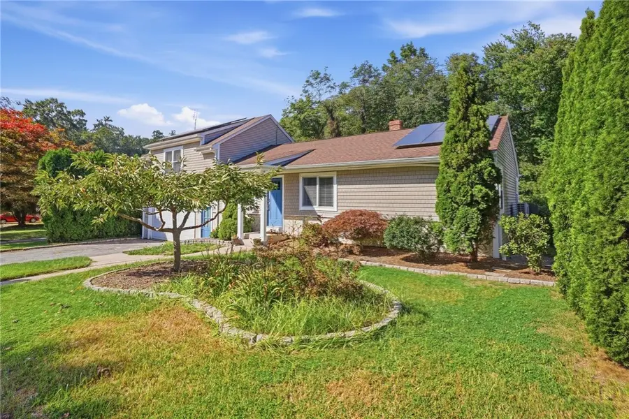20 Moswansicut Drive, Johnston, RI 02919 - #2