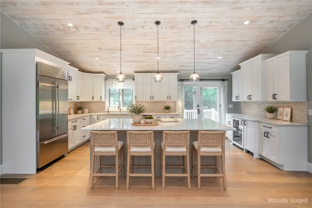 40 Lazywood Lane, Tiverton, RI 02878 - #1