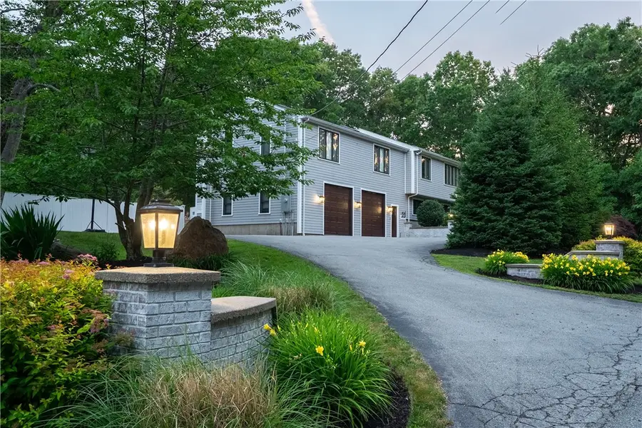40 Lazywood Lane, Tiverton, RI 02878 - #2