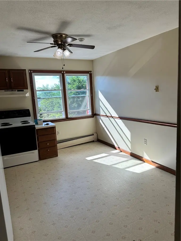 422 Smithfield Road #5, Pawtucket, RI 02860 - #3