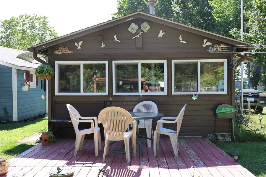 44 East Andrew Comstock Road, Warwick, RI 02886 - #3