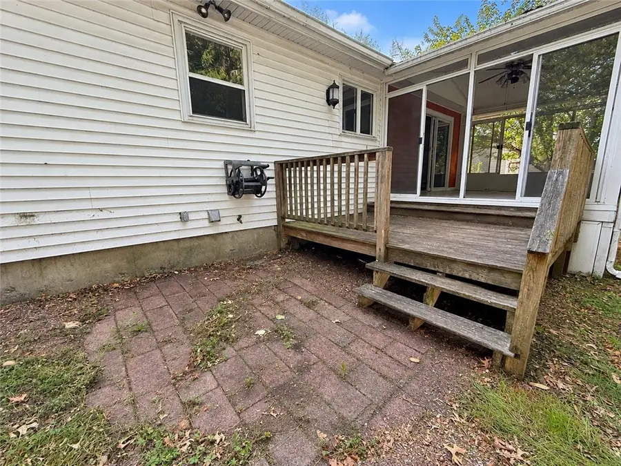 41 Beeckman Avenue, Cranston, RI 02920 - #3