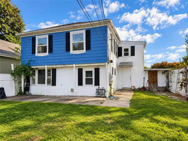 84 Seamans Street, Providence, RI 02908