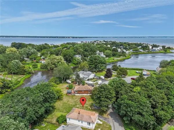 51 Terrace Avenue, Warwick, RI 02889