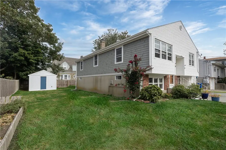 9 Burdick Avenue, Newport, RI 02840 - #2