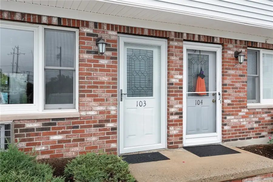 2 Fera Street #103, North Providence, RI 02904 - #2