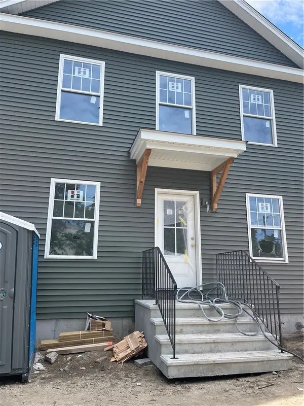 88 Coggeshall Street, Providence, RI 02908