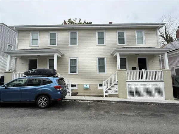 15 Kilburn Ct Court, Newport, RI 02840