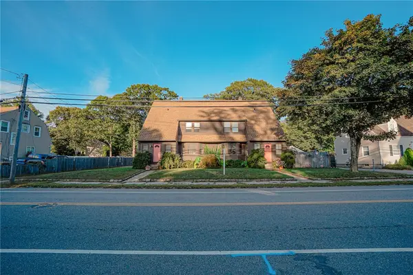133 Roger Williams Avenue, East Providence, RI 02916