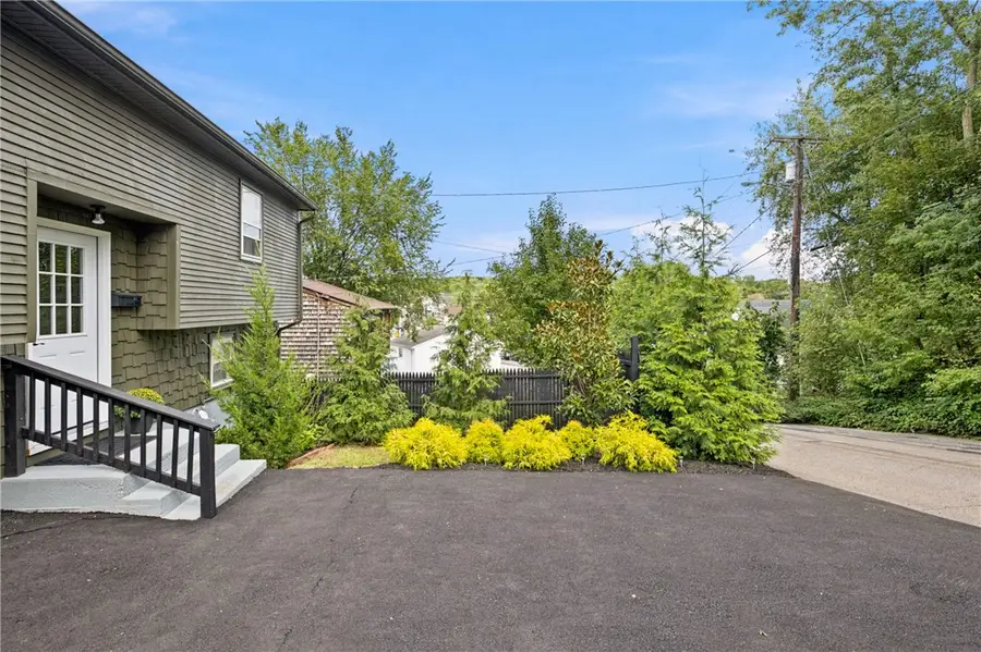 26 Traver Avenue, Johnston, RI 02919 - #3