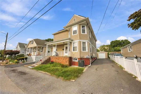 37 Old Oak Avenue, Cranston, RI 02910