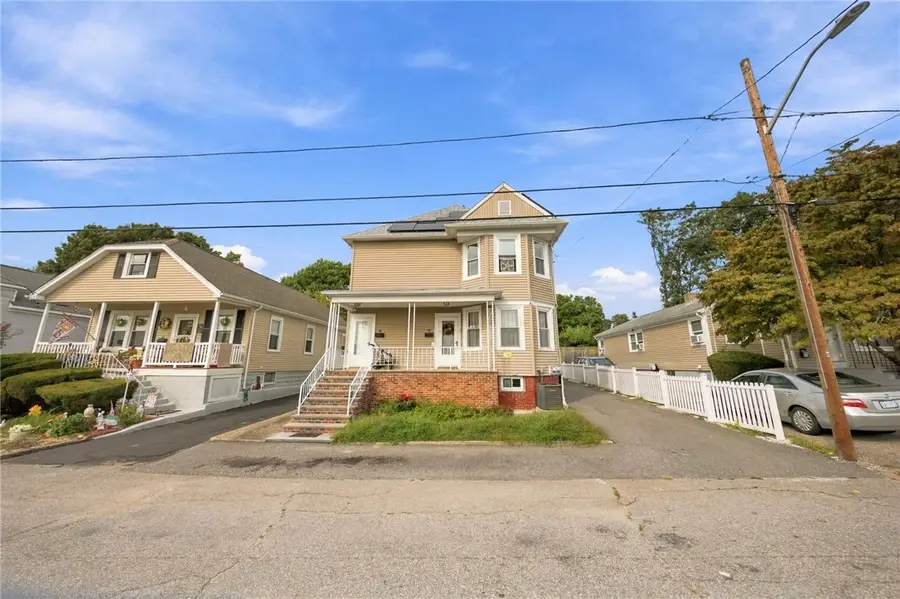 37 Old Oak Avenue, Cranston, RI 02910 - #2