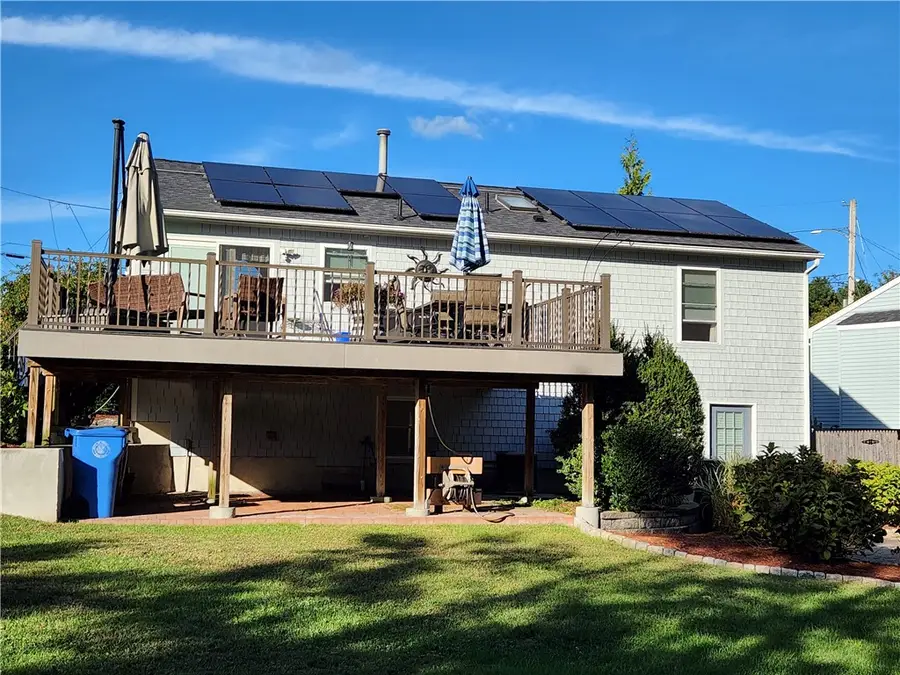 9 Mallory Court, Cranston, RI 02910 - #3