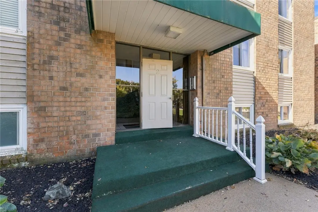 2 Main Street #4, Lincoln, RI 02802 - #1