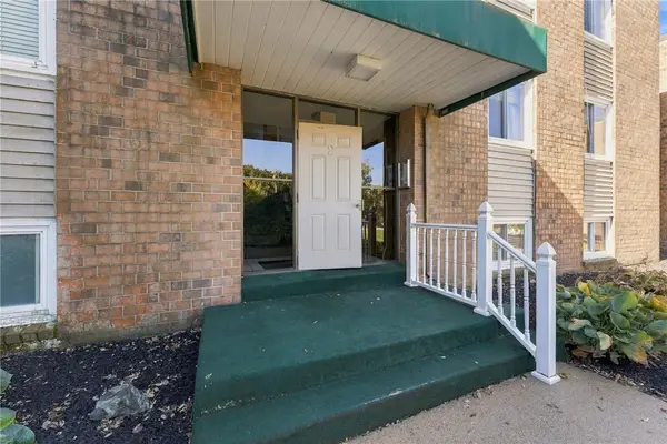 2 Main Street #4, Lincoln, RI 02802