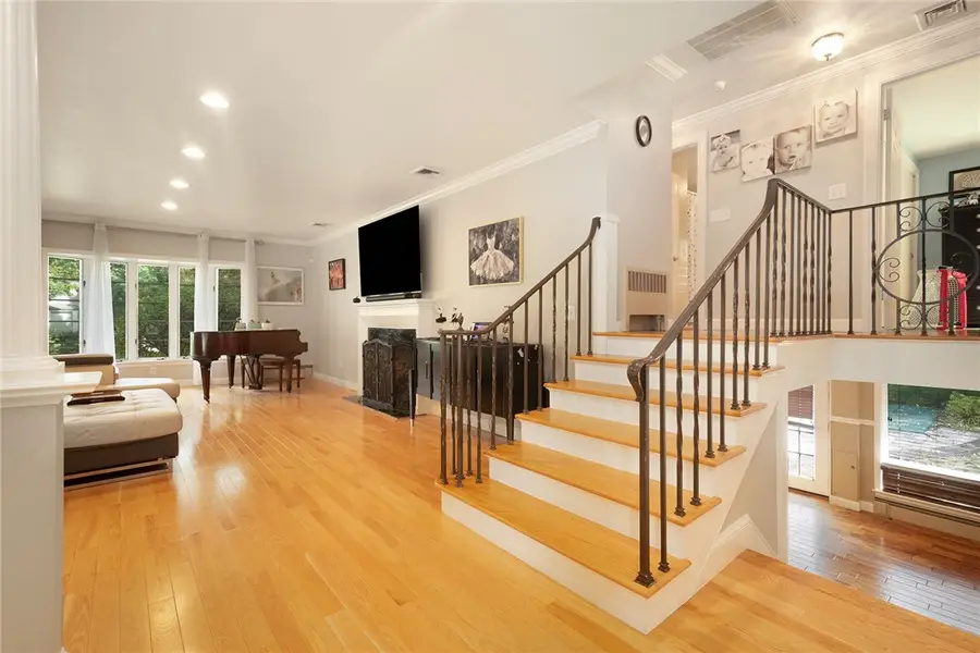 101 Glen Ridge Road, Cranston, RI 02920 - #2