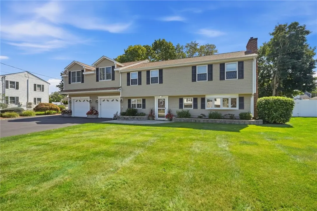 4 Roosevelt Drive, Bristol, RI 02809 - #1