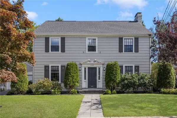 552 East Avenue, Pawtucket, RI 02860