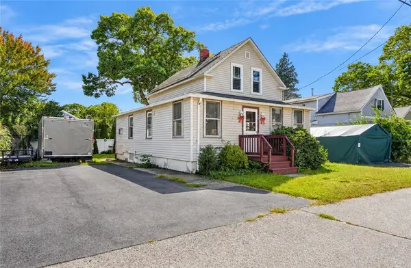 70 Northup Street, Warwick, RI 02889