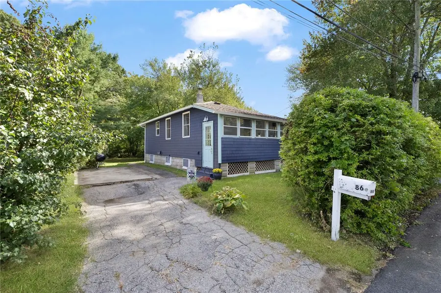 86 Oakside Street, Warwick, RI 02889 - #3
