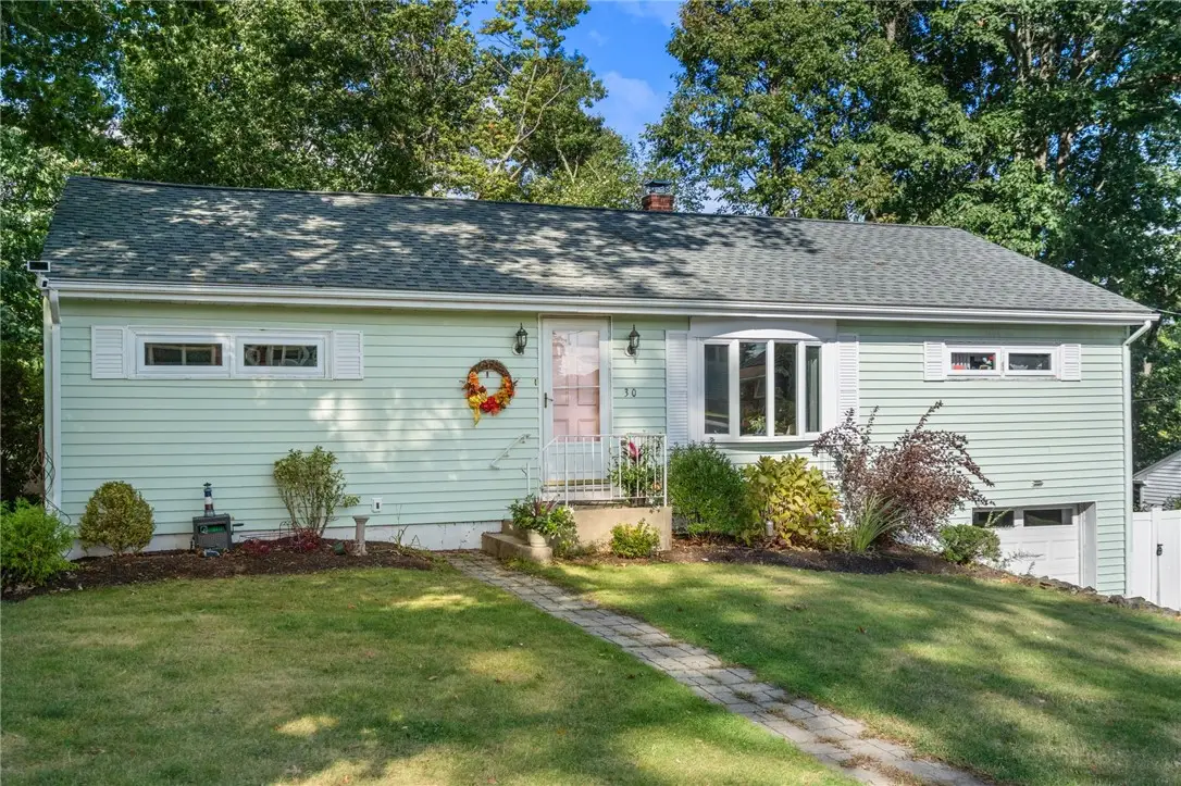 30 Lockwood Road, Cumberland, RI 02864 - #1