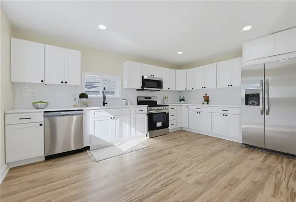 85 Cedar Avenue, East Providence, RI 02915
