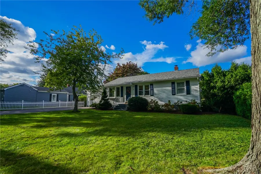 17 Academy Avenue, Bristol, RI 02809 - #2