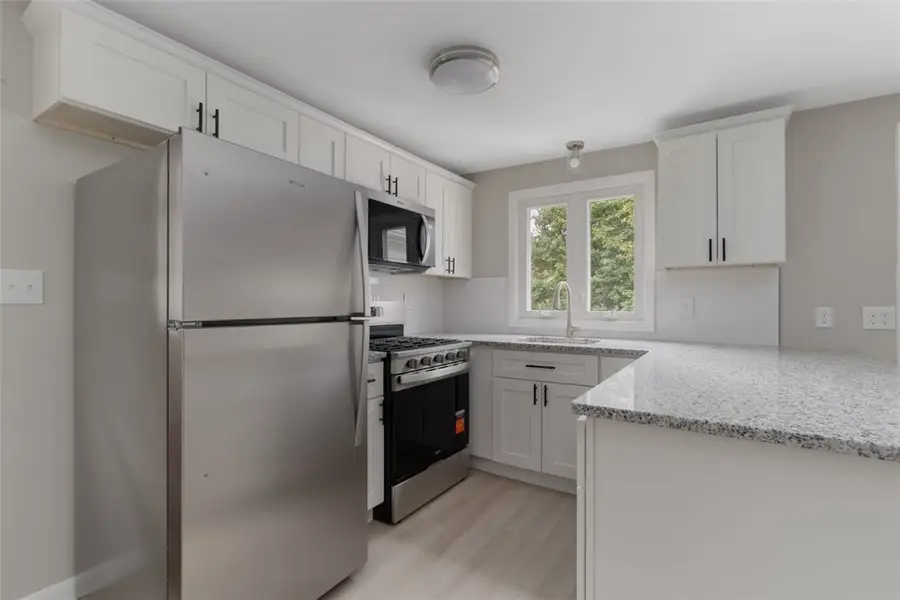 18 Laurel Lane, Lincoln, RI 02865 - #2