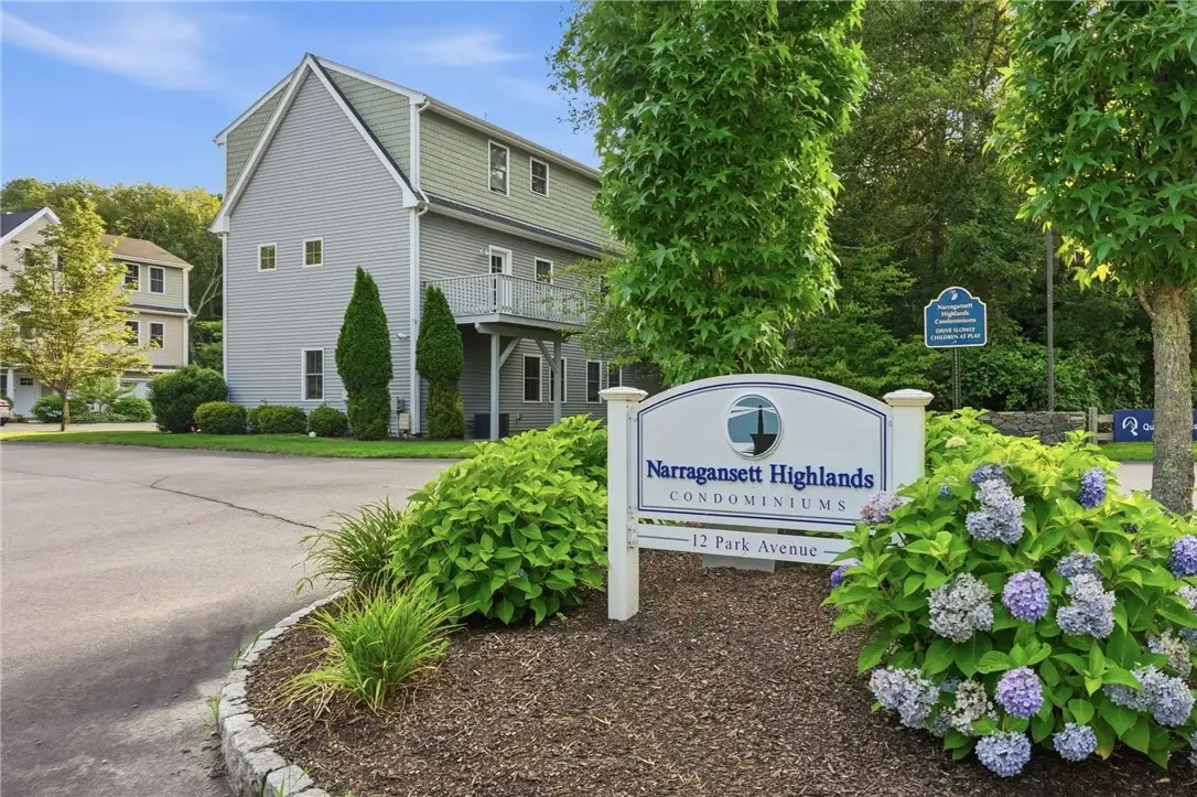 12 Park Avenue #8, Narragansett, RI 02882 - #1