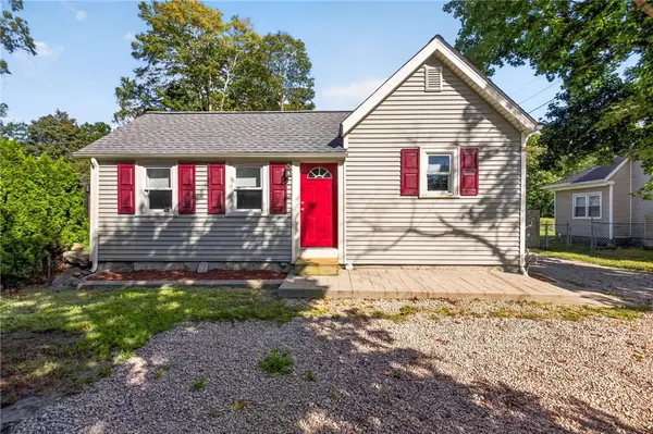 660 Tower Hill Road, North Kingstown, RI 02852