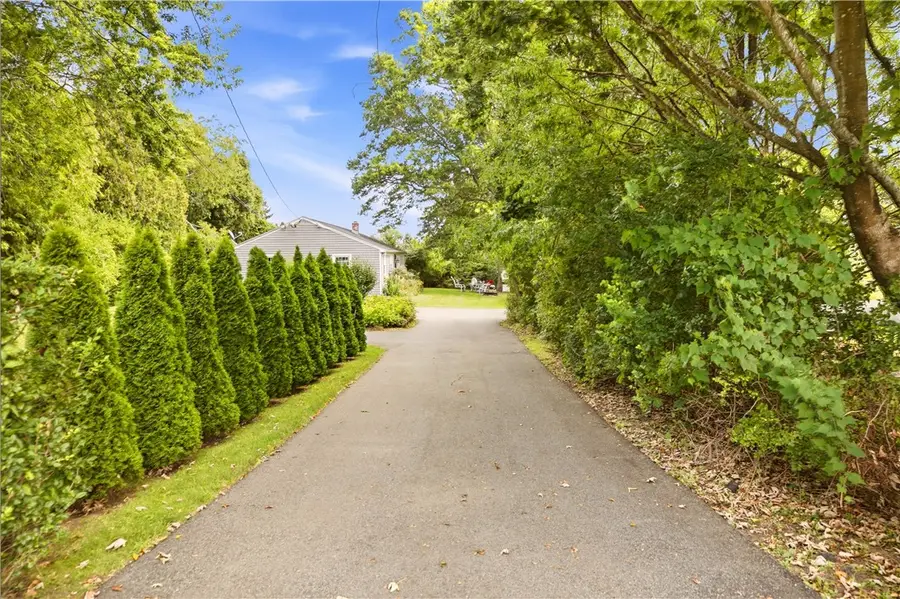 590 Turner Road, Middletown, RI 02842 - #3
