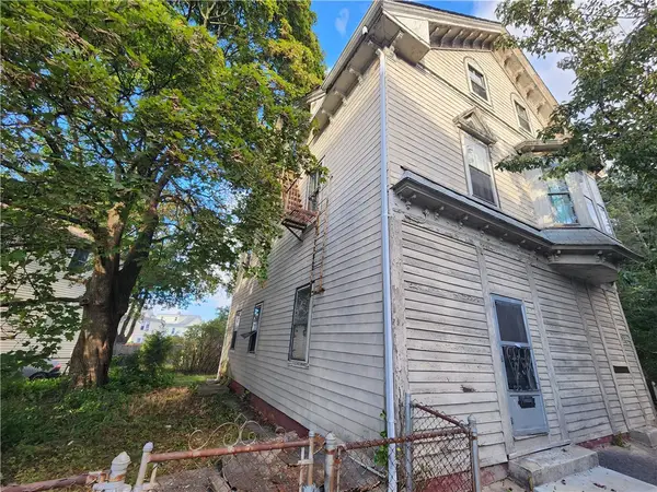 873 Douglas Avenue, Providence, RI 02908
