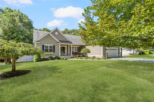 26 Timber Trail, Coventry, RI 02816