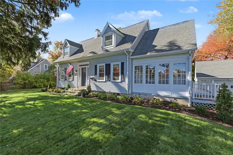 40 Grandview Avenue, Lincoln, RI 02865 - #3