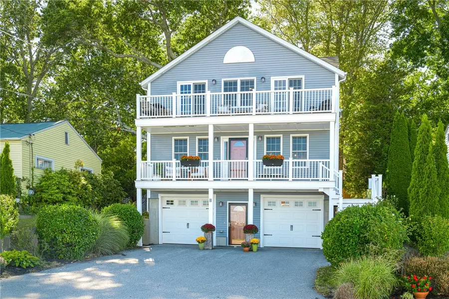 11 King Philip Avenue, Bristol, RI 02809 - #2