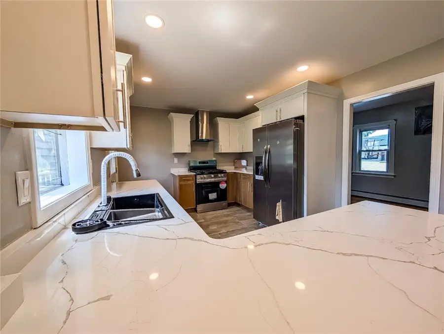 184 Cumberland Street, Providence, RI 02908 - #2