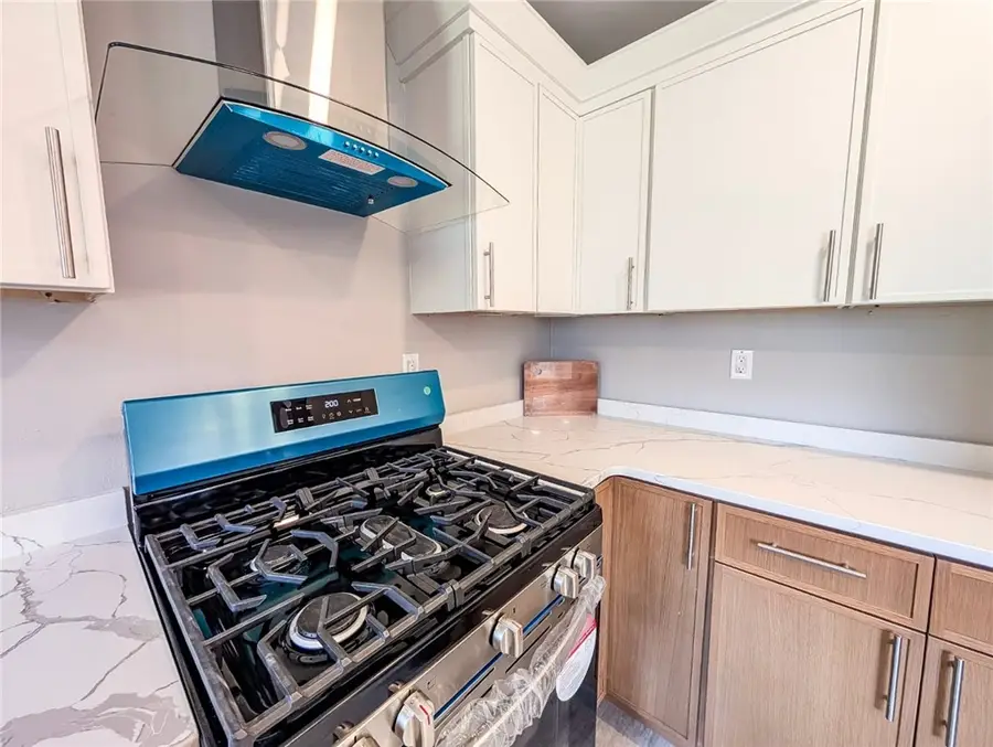 184 Cumberland Street, Providence, RI 02908 - #3