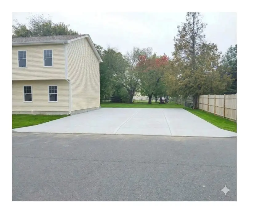 46 Irving Avenue, East Providence, RI 02914 - #3