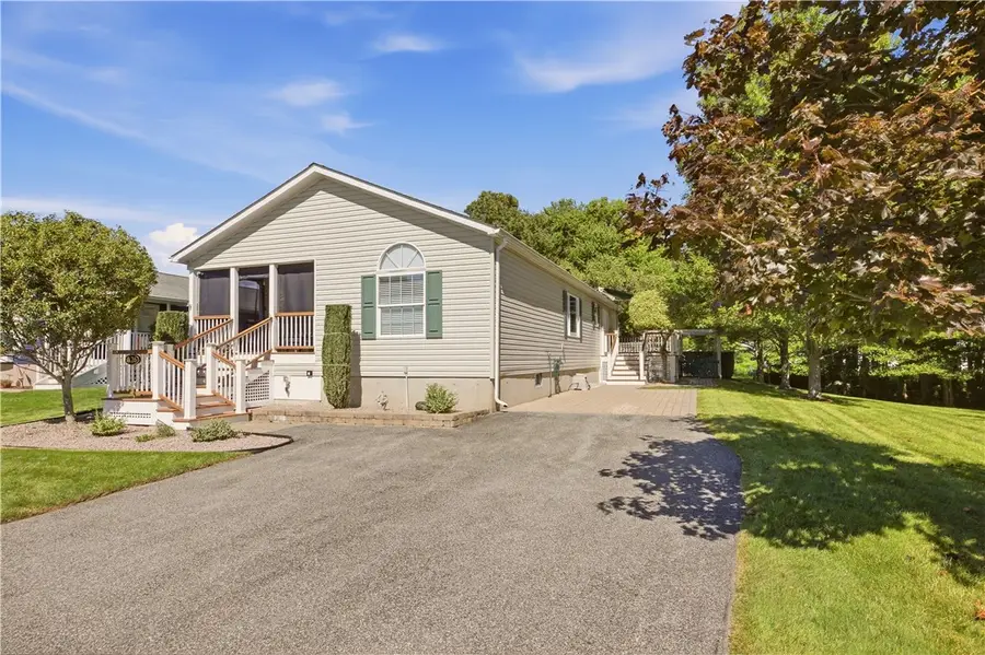 26 Mockingbird Lane, Tiverton, RI 02878 - #2