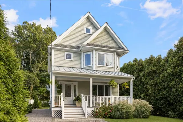388 Shore Acres Avenue, North Kingstown, RI 02852
