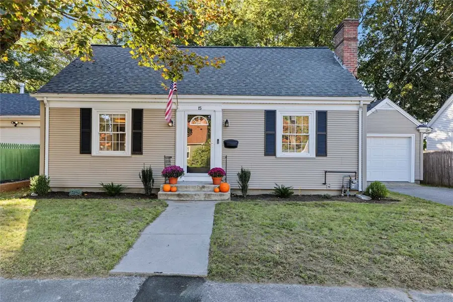 15 River Road, Lincoln, RI 02865 - #3