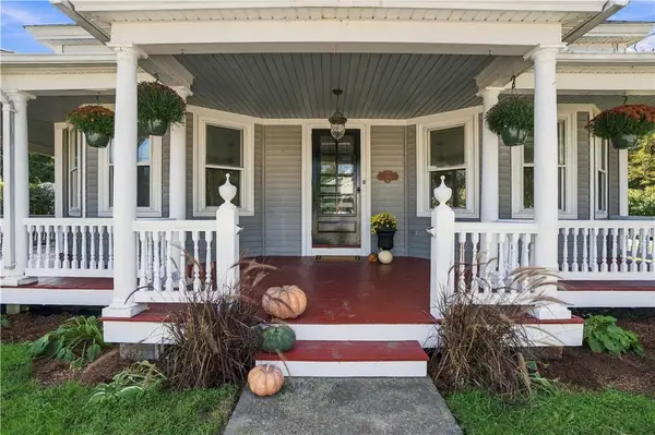 186 Danielson Pike, Scituate, RI 02825