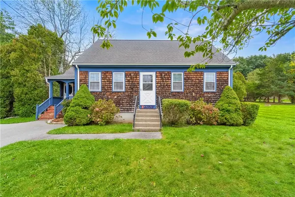 68 Sherry Avenue, Bristol, RI 02809