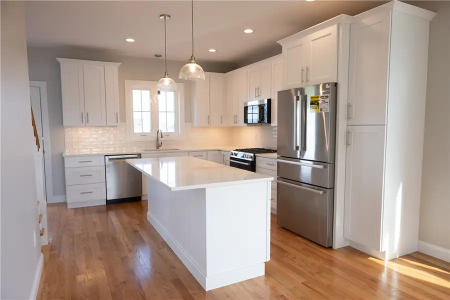 25 Bunker Hill Crossing, Portsmouth, RI 02871 - #3