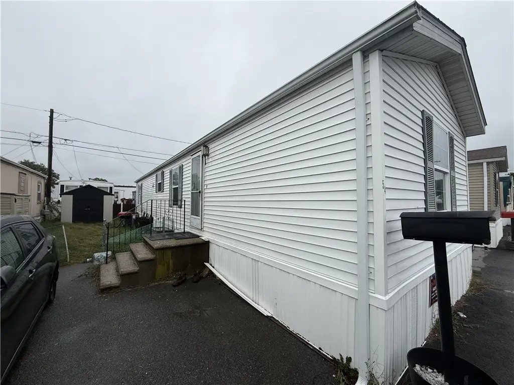54 West Drive, Rumford, RI 02916 - #1