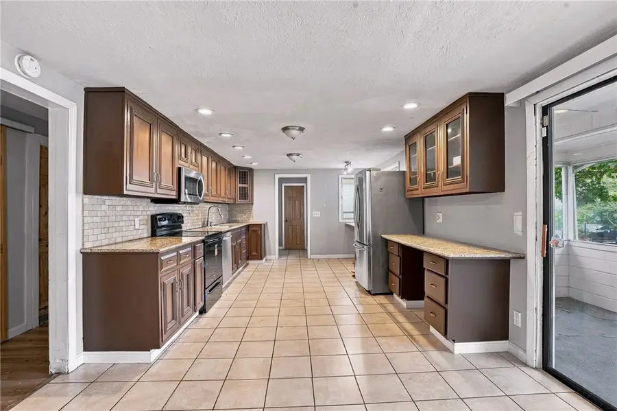 19 Cooper Street, North Providence, RI 02904 - #2