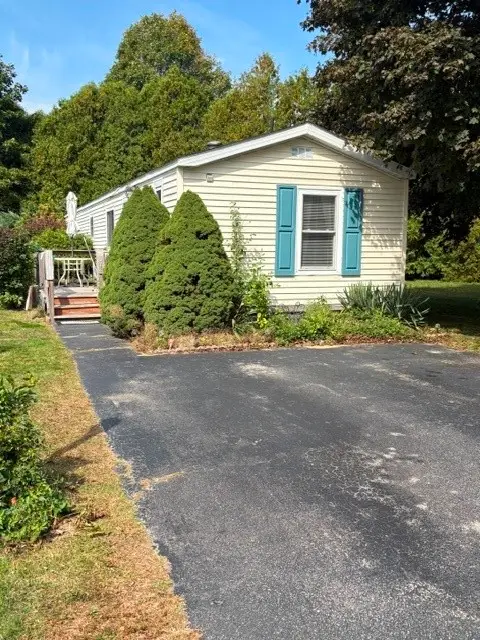 8 Lear Drive, Coventry, RI 02816 - #3